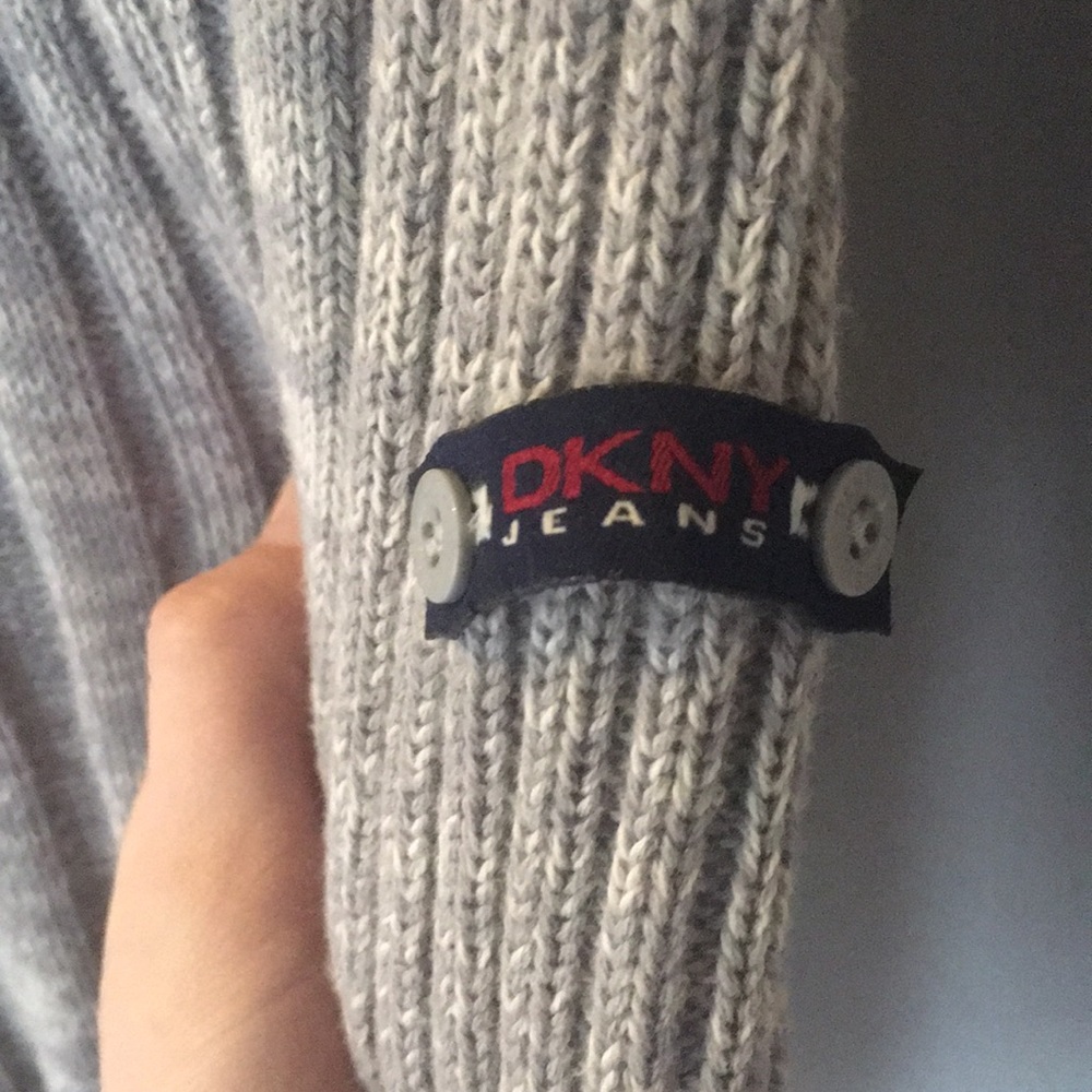 Sweater - Picture 2 of 3